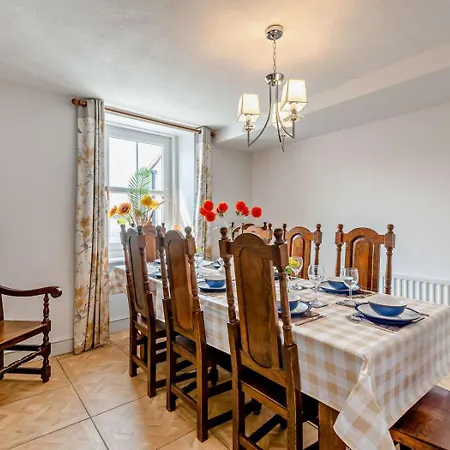 3 Bed In Maryport Oc-sz102 Nyaraló