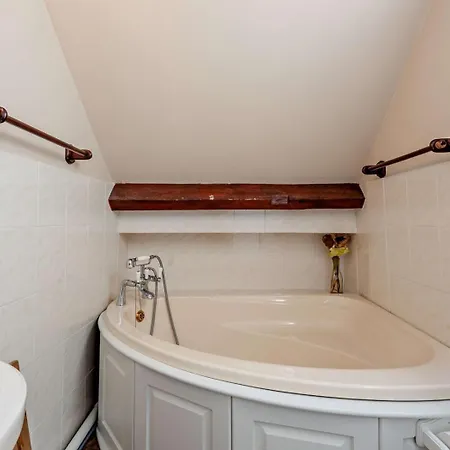 3 Bed In Maryport Oc-sz102
