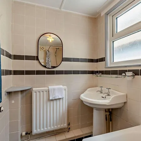 3 Bed In Maryport Oc-sz102 Allonby